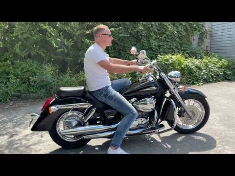 Видео: Осмотр мотоцикла Honda VT750 Shadow с пробегом 35000км