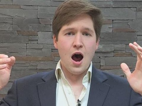 Видео: Как натренировать голос, чтобы петь тенором