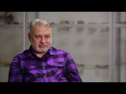 Видео: Олег Кардаш об исследовании городка Сихиртя (канал РЕН-ТВ)