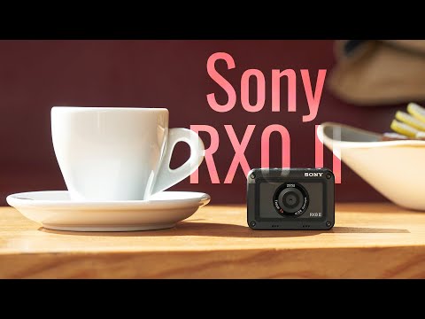 Видео: Sony RX0 II — распаковка и обзор лучшей (?) камеры для влогов.