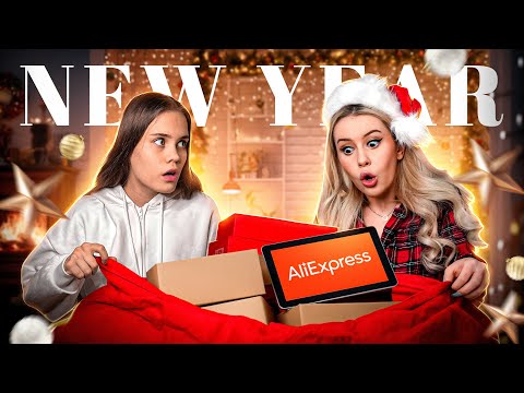 Видео: Новогодняя РАСПАКОВКА товаров с Алиэкспресс с Anniemia. LyapoTanya