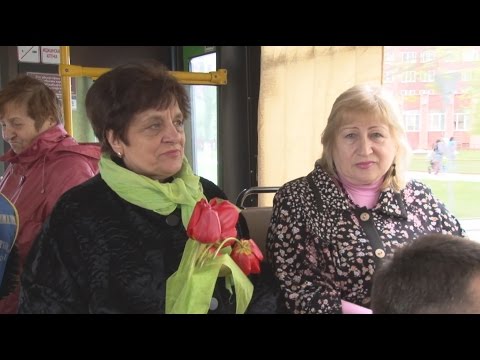 Видео: Поэтический автобус