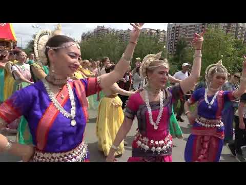 Видео: Ратха Ятра в Екатеринбурге, 1 заезд. Маладхара дас. 13.07.2025