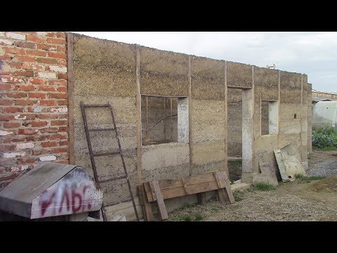 Видео: стройка гаража бани из арболита Ч-3 залил стены арболитом