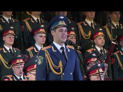 Видео: «Я верю, друзья!», солист – Максим Маклаков