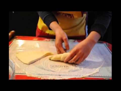 Видео: Месене на питка за начинаещи