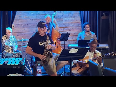 Видео: Как улучшить игру на саксофоне за 30 минут