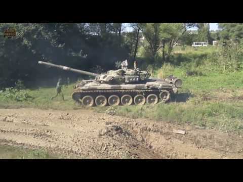 Видео: ПО БЕЗДОРОЖЬЮ НА ТАНКЕ Т 72 Т 80 ПОДБОРКА - Russian tanks T 72, T 80,  stuck in the mud COMPILATION