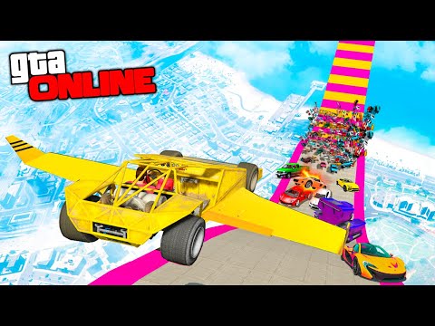 Видео: ЛЕТАЮЩАЯ МАШИНА-РАМПА! МЕГА РАМПА + ЛИЦОМ К ЛИЦУ +30 ЧЕЛОВЕК! СПУСК БЕЗ ТОРМОЗОВ В ГТА 5 ОНЛАЙН