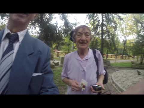 Видео: Мама, тате и аз на сватбата на брат ми