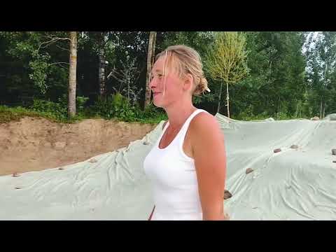 Видео: Как мы строили пруд.