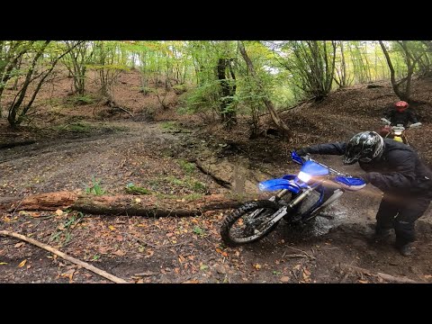 Видео: Много кал в деретата Ендуро