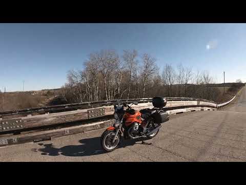 Видео: Обзор мотоцикла. Moto Guzzi Breva 750.