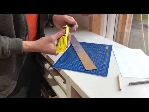 Видео: Как покрыть картон и МДФ печатной кирпичной и текстурной бумагой для бетонных полов