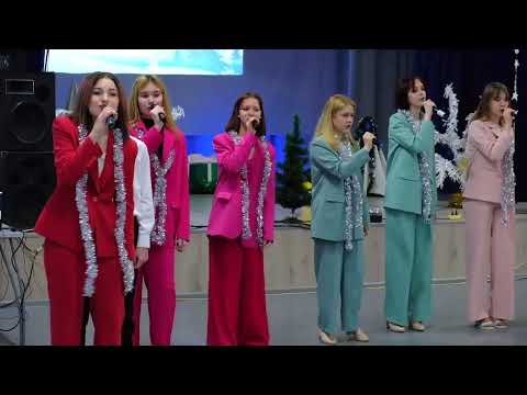 Видео: Новогодний праздник в школе 5 (20.12.23)