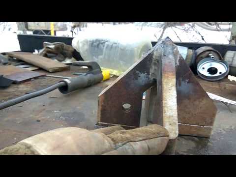 Видео: Бур Для ручного бурения скважины под 125 обсадную трубу 1 часть.