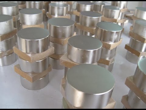 Видео: ЭЛЕКТРИЧЕСТВО ИЗ НЕПОДВИЖНОГО МАГНИТА? 3 ОПЫТА