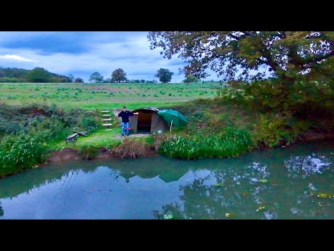 Видео: Ночная рыбалка на большого карпа на большом озере!