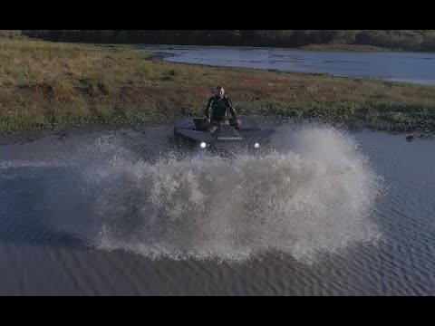 Видео: Вездеход РЫСЬ "Квадро" в динамике. Независимая подвеска отрабатывает по полной. Водные процедуры.