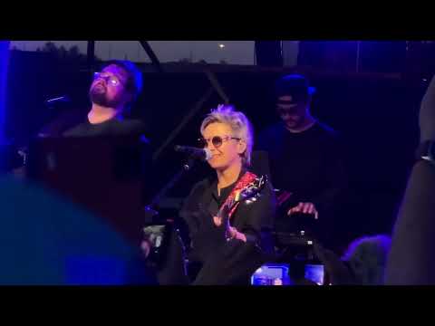 Видео: Сурганова и оркестр ❤️ «Корабли»🛳️Летник на корабле ⚓️Москва🍾26.07.24