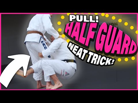 Видео: Как делать полугард - JiujitsuX.com