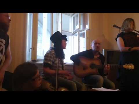 Видео: Шмели - Нет выбора (квартирник в Киеве)