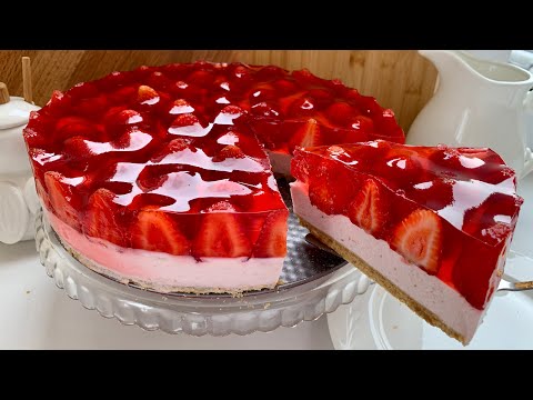 Видео: Творожный торт с клубникой БЕЗ ВЫПЕЧКИ