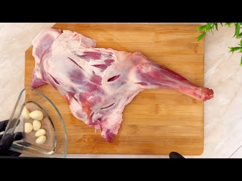 Видео: ♥️SOBADA TƏNDİR DADINDA PAMBIQ KİMİ YUMŞAQ QUZU BUDU😋🤌Баранина в фольге в духовке