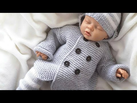 Видео: Двубортный жакет спицами для малышей