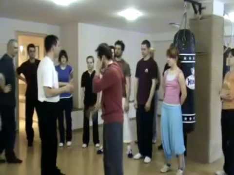 Видео: 5. Шуай — выведение из равновесия в винчун.