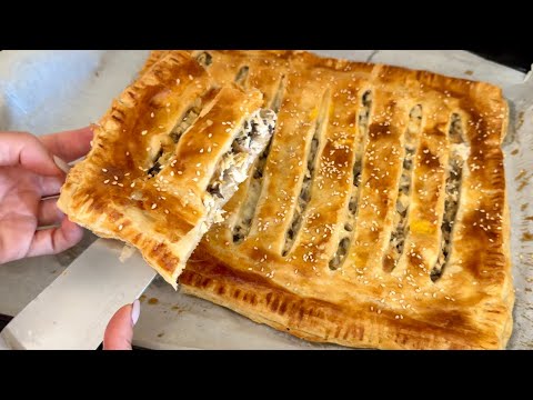 Видео: Пирог с Курицей и Грибами из слоенного теста. Очень вкусно , быстро и просто!