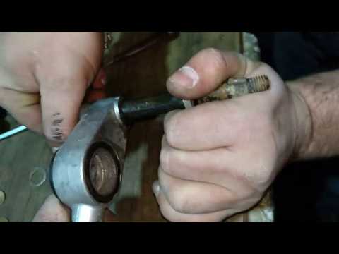 Видео: #099(2) снятие трапеции стеклоочистителя(Audi Q7)