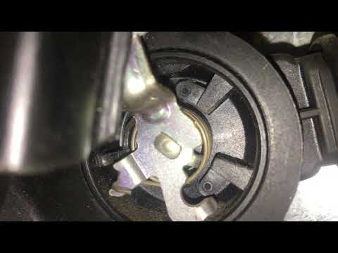 Видео: Провал и чек при резком нажатии на педаль газа Тойота Альфард 1MZ-FE