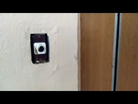 Видео: 😂Вместо кнопки - звонок от квартиры! Лифт (СамЛЗ-1986 г.в); город Саратов; Куприянова 15 подъезд 3