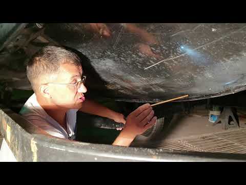 Видео: Ремонт киля катера. Накладки на киль.