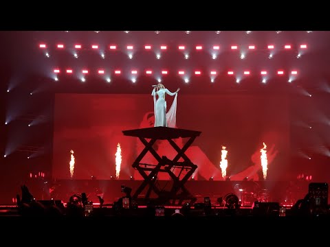 Видео: Полина Гагарина - 16 Кукушка (Санкт-Петербург 08.03.2024)