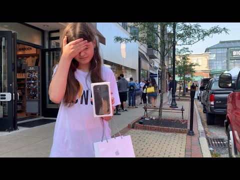 Видео: Шоппинг в APPLE STORE  в Америке дешевле? сиреневый и мятный айфон/ распаковка IPHONE 11