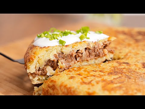 Видео: Панский дерун (драник) 😋 на ужин из картошки и фарша! Очень простой и вкусный рецепт!