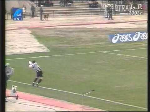 Видео: Локомотив Пд - Ботев Пд (5 : 3)  20.11.2002 2-ро полувреме