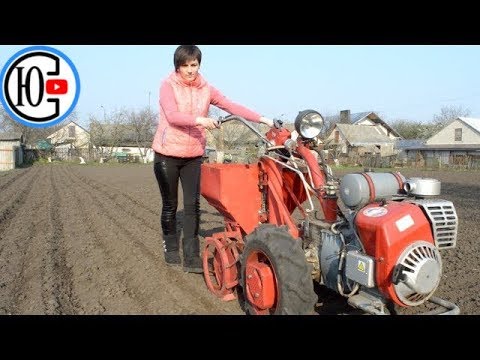 Видео: КАК ПОСАДИТЬ КАРТОШКУ МОТОБЛОКОМ??? Да это ЛЕГЧЕ ВСЕГО!!! Работаем с удовольствием!