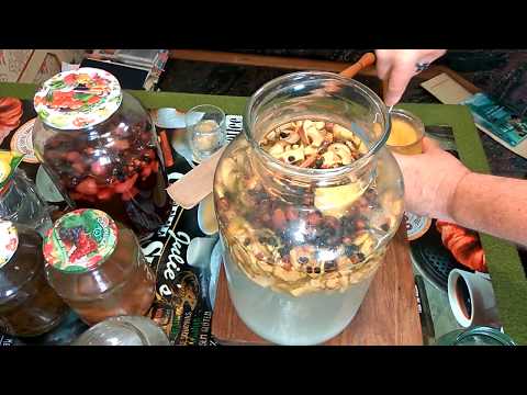 Видео: РЕЦЕПТ НАПИТКА ЗАНЯВШИЙ  2-е  МЕСТО НА СЛЕТЕ ВИНОКУРОВ