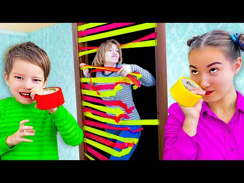 Видео: Запутали Маму СКОТЧЕМ ! Не хочу делать ДОМАШНЕЕ ЗАДАНИЕ !