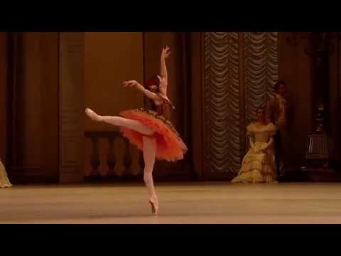 Видео: Евгения Образцова  Вариация из балета Павильон Армиды Н Черепнин