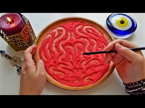 Видео: ЧЕМ СОПЕРНИЦА ЕГО ДЕРЖИТ💥💯❓ ГАДАНИЕ НА ПЕСКЕ🔮 KUM FALI🧿