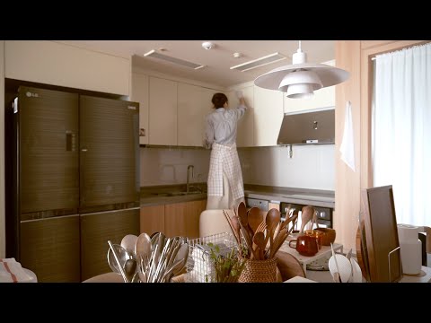 Видео: Уборка на кухне