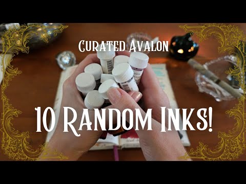 Видео: Выбор 10 случайных оттенков чернил для перьевых ручек