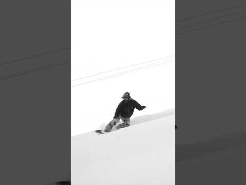 Видео: Без креплений 👌 #snowsurf  #sheregesh #aesmo