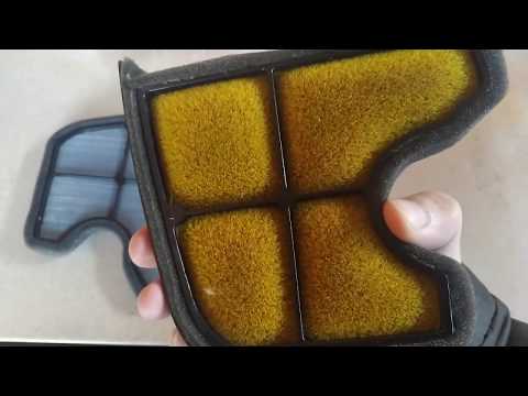 Видео: MotoFly: обслуживание воздушного фильтра мотоцикла Kawasaki W650