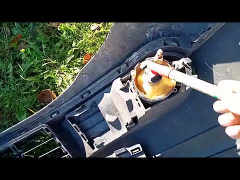 Видео: VOLVO V50 2.0D intercooler pipe replacement/Замена патрубка интеркулера VOLVO V50 2.0D