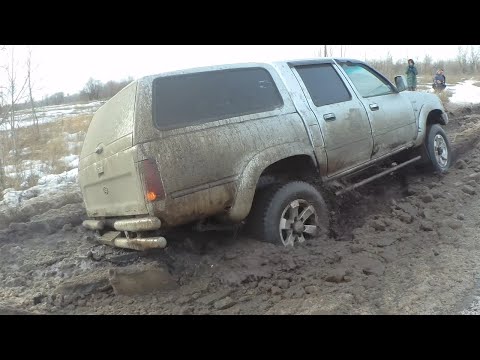 Видео: Сумасшедшие УАЗы против иномарок. Kyron, GW Deer, Grand Cherokee, Duster, Prado 95, Niva, Patriot
